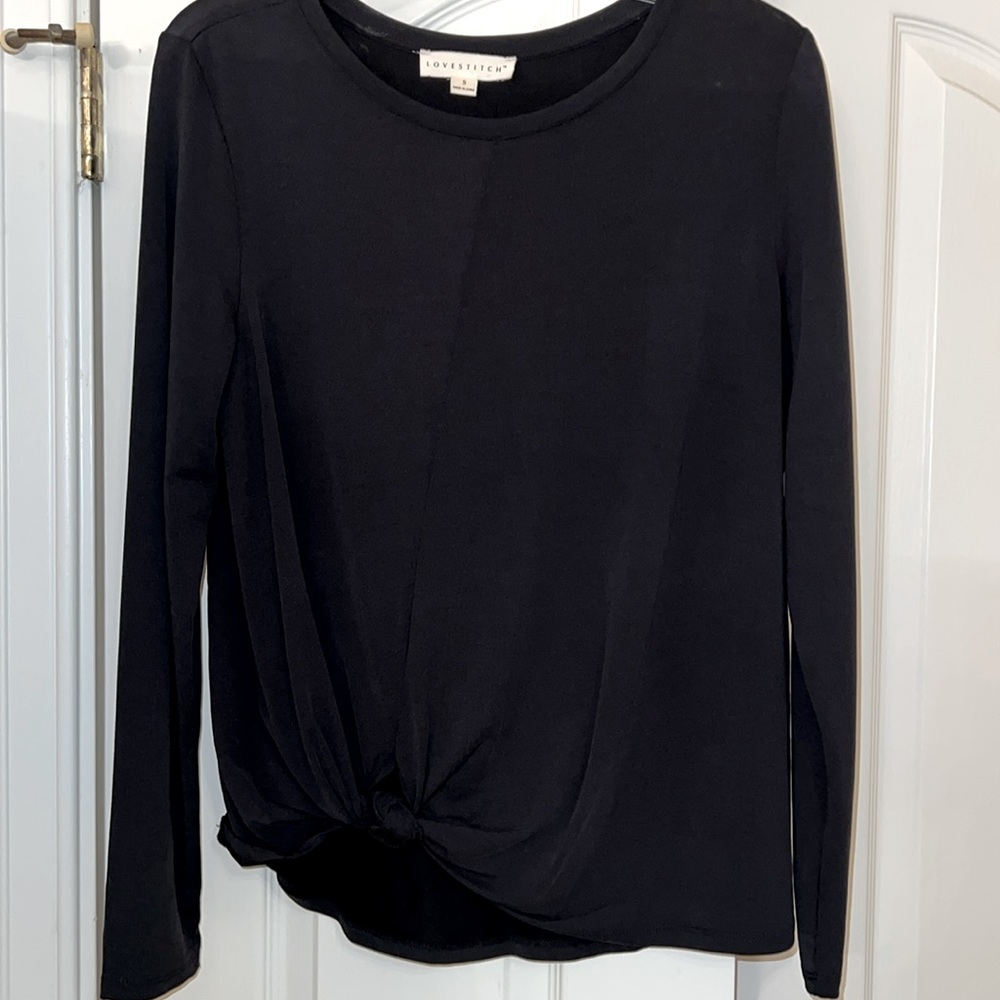 Lovestitch knotted poly spandex tee